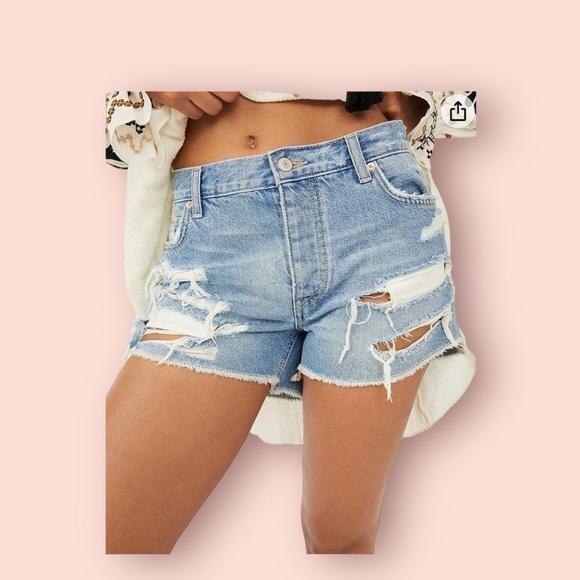 Free People Pants - NWT Free People distressed denim shorts mid rise ripped size 28